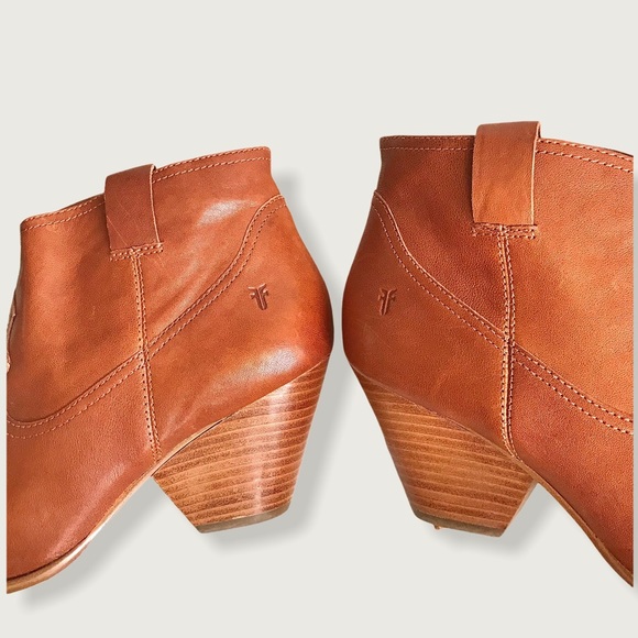 Frye Reina Genuine Cognac Leather Pull On Everyday Casual Wood Heel Ankle Bootie - Picture 10 of 14